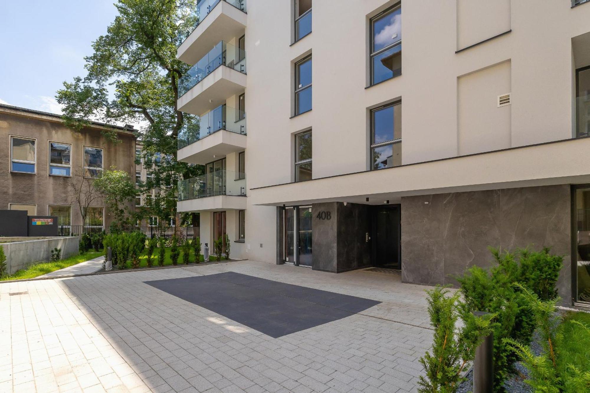 Krowoderska Apartment With Balcony Near City Center By Rent Like Home Красков Екстериор снимка