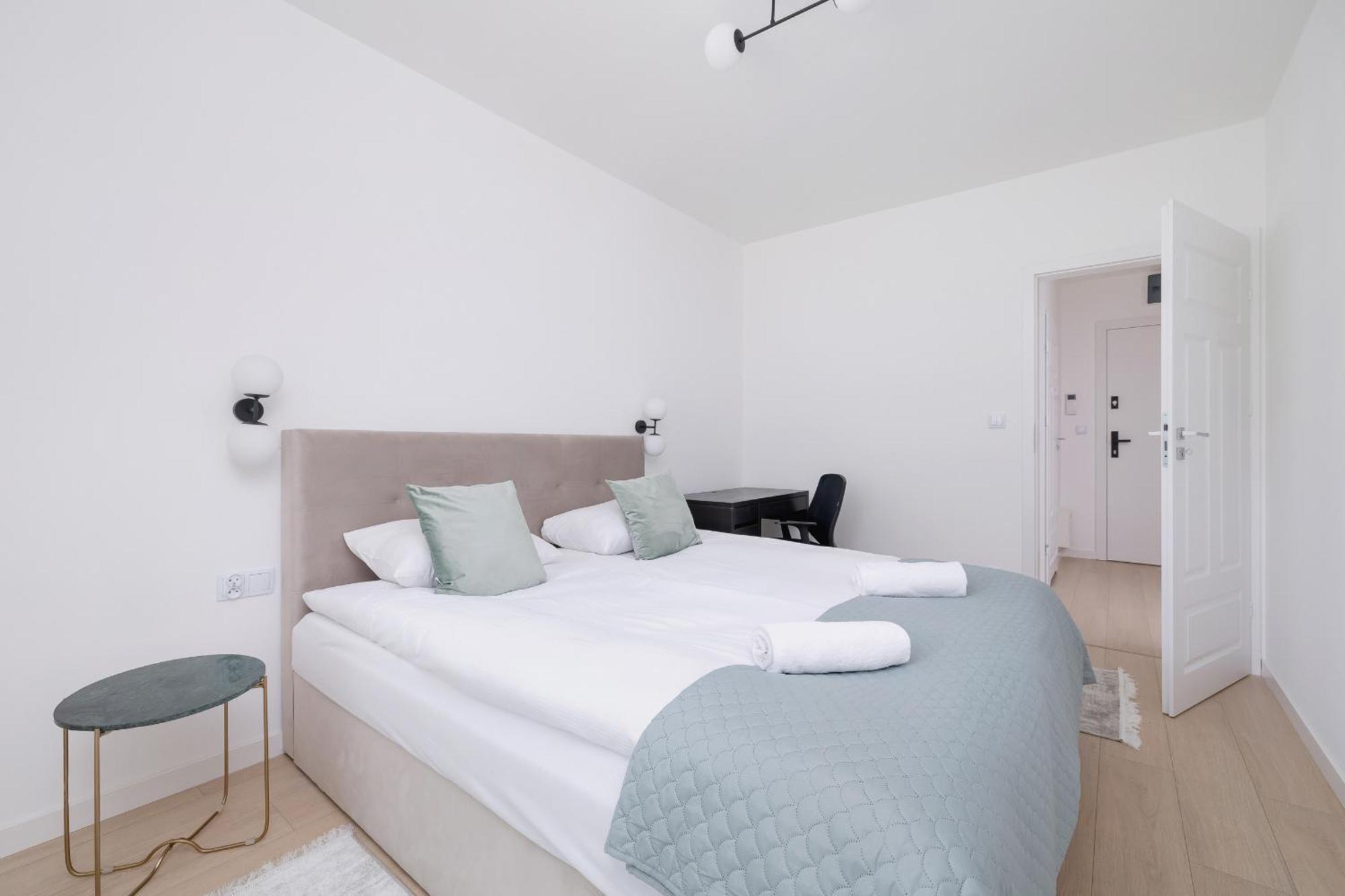 Krowoderska Apartment With Balcony Near City Center By Rent Like Home Красков Екстериор снимка